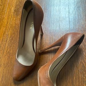 Prada Pumps Moca Brown Leather 39 1/2